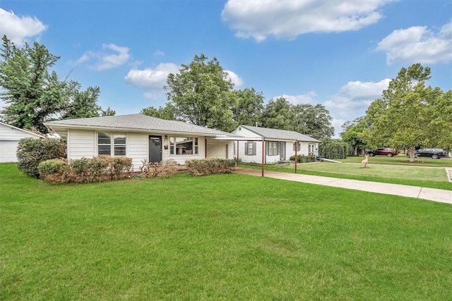 1712 W B Ave, Elk City, OK 73644 - photo 1