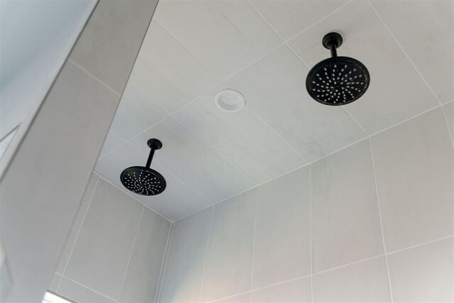 3624 Utica Square Dr, Edmond, OK 73034 - bathroom view of a tile shower