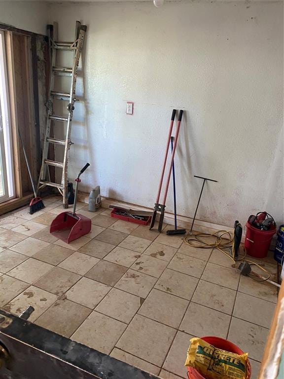 2451 NW 42nd St, Oklahoma City, OK 73112 - unfurnished room featuring light tile patterned floors