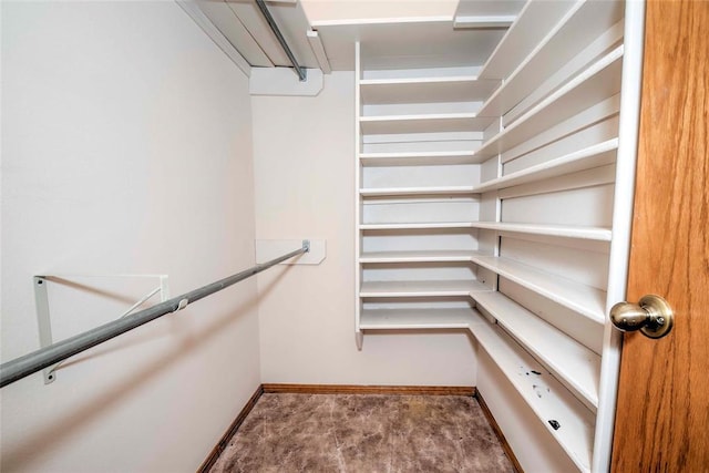 511 N Turner Rd, Chandler, OK 74834 - view of walk in closet
