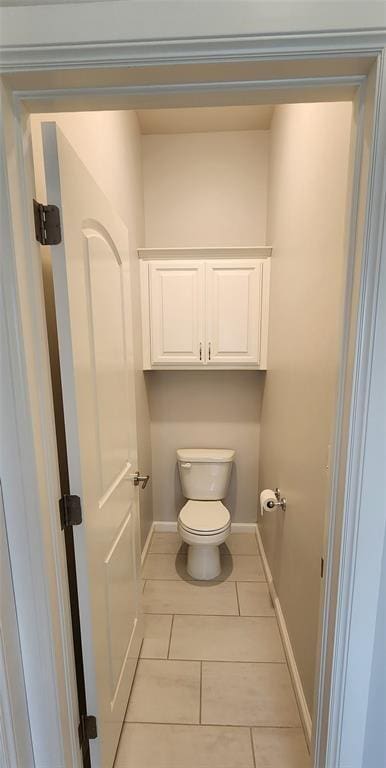 821 Mount Irving Way, Norman, OK 73071 - bathroom with baseboards and tile patterned floors