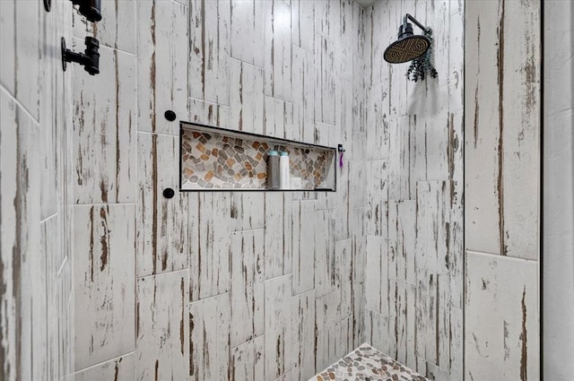831 County St Unit 2917, Tuttle, OK 73089 - bathroom view of a tile shower