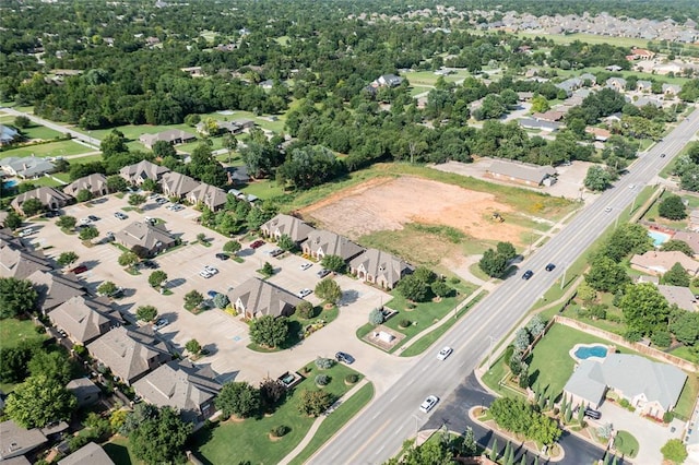 907 E 33rd St, Edmond, OK 73013 - photo 3