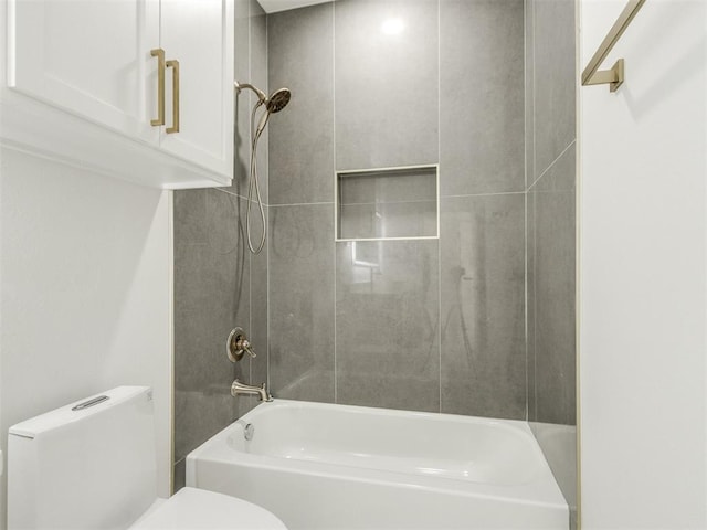 426 NW 115th St, Oklahoma City, OK 73114 - bathroom featuring toilet and shower / bathtub combination