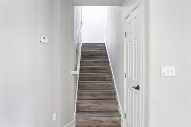 810 S Lahoma Ave, Norman, OK 73069 - staircase featuring baseboards and wood finished floors