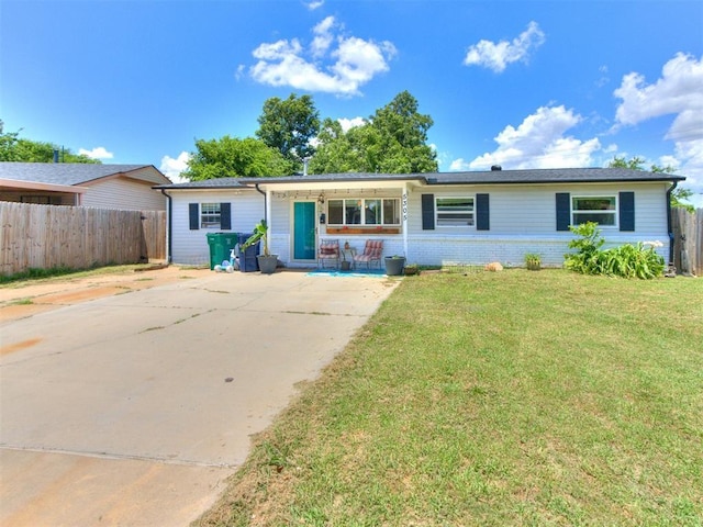 5305 S Drexel Ave, Oklahoma City, OK 73119 - ranch-style house featuring covered porch