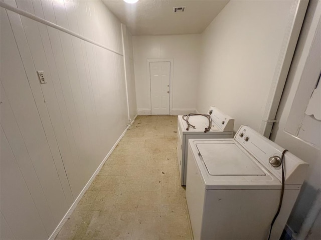 601 SE 70th St, Oklahoma City, OK 73149 - washroom with independent washer and dryer and light floors