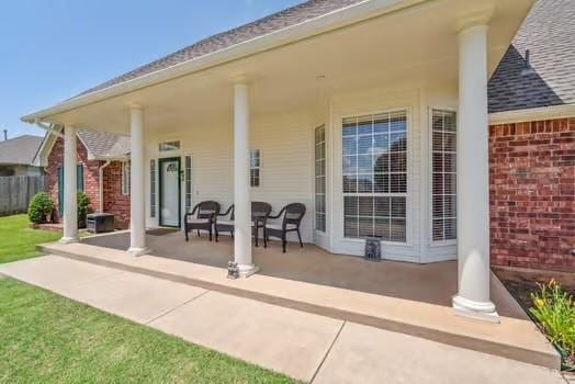 11416 Leslie Beachler Ln, Midwest City, OK 73130 - view of covered porch