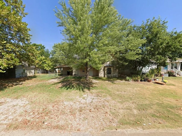 307 E 2nd St, Stroud, OK 74079 - photo 2