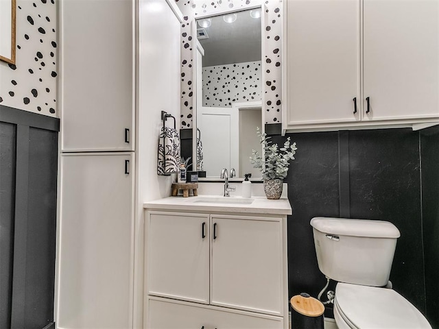 15109 Caspian Ln, Edmond, OK 73013 - bathroom featuring toilet and vanity