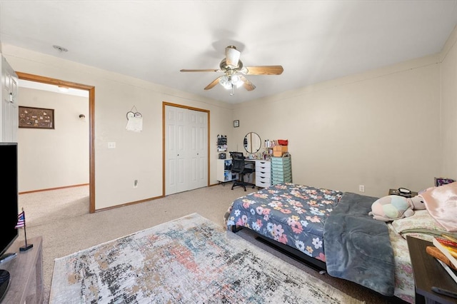 125 NW 147th St, Edmond, OK 73013 - carpeted bedroom featuring a ceiling fan, a closet, and an office area