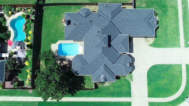 1004 Reginald Dr, Norman, OK 73072 - aerial view of property and surrounding area with a pool area