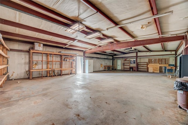 824 N Poplar Ln, Midwest City, OK 73130 - view of garage