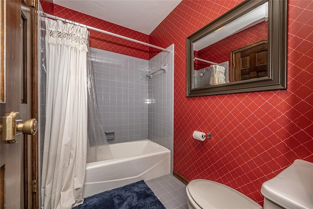 1504 Canary Pl, Edmond, OK 73034 - bathroom with shower / tub combo and tile patterned flooring