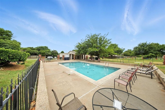 4713 N Cypress Ct, Oklahoma City, OK 73162 - view of swimming pool featuring a patio area