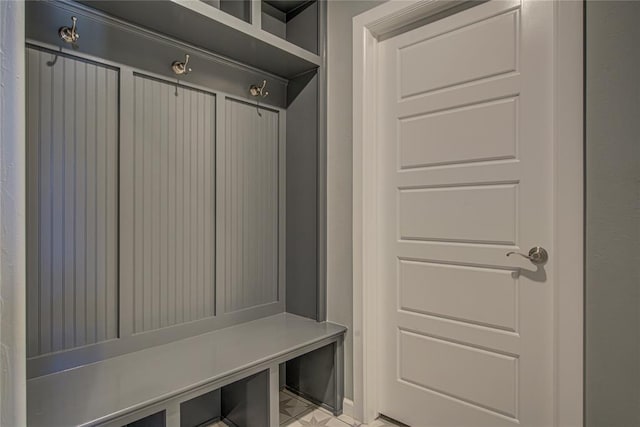 3800 Palmetto Trl, Oklahoma City, OK 73179 - view of mudroom