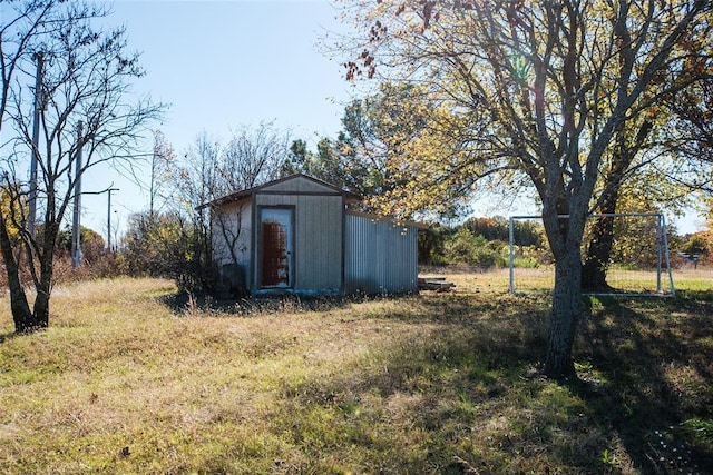 23281 N Pvt 3227 Dr, Pauls Valley, OK 73075 - view of yard with a shed