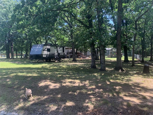 128 N Buffalo St, Canadian, OK 74425 - view of yard