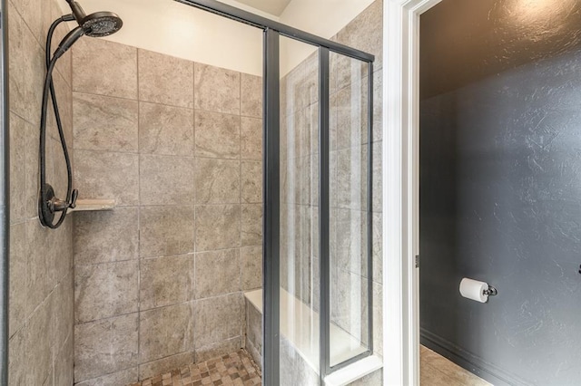 3101 Firewheel Rd, Edmond, OK 73013 - full bathroom featuring a stall shower