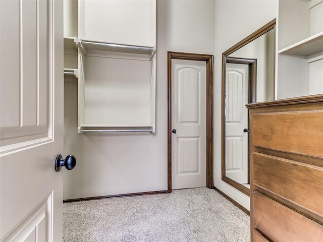 12824 NW 6th St, Yukon, OK 73099 - walk in closet with carpet