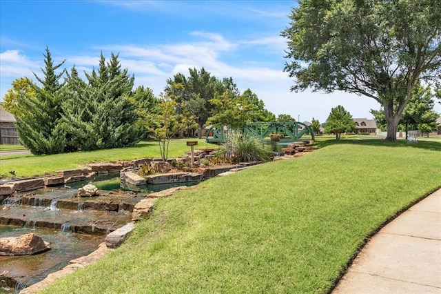 600 Nathan Way, Yukon, OK 73099 - view of green lawn