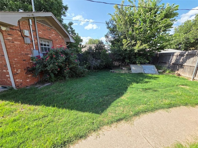 1103 S Hadden Ave, El Reno, OK 73036 - view of yard