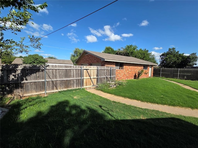 1103 S Hadden Ave, El Reno, OK 73036 - view of fenced backyard