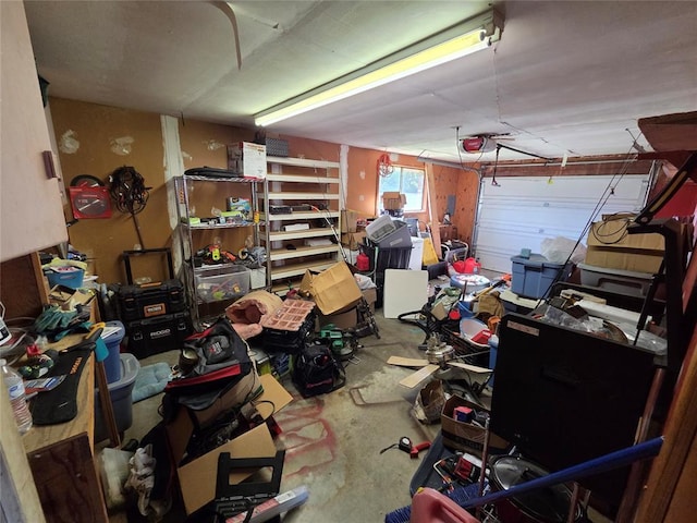 1103 S Hadden Ave, El Reno, OK 73036 - garage with a garage door opener
