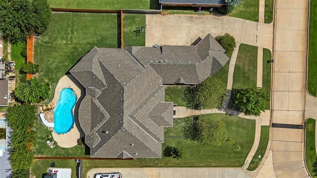 15016 Kurdson Way, Edmond, OK 73013 - aerial view of a pool area
