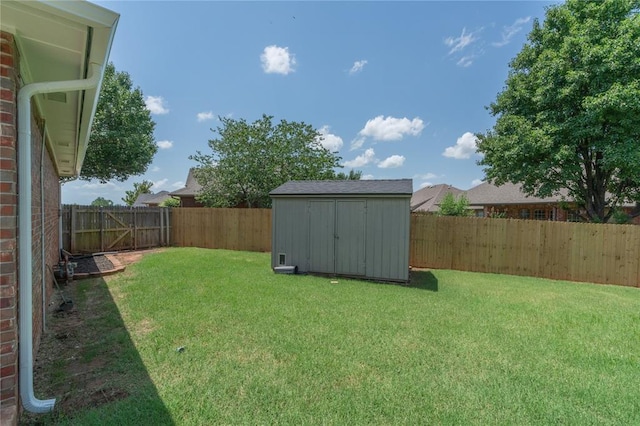 201 NW 160th Ter, Edmond, OK 73013 - fenced backyard with a storage shed