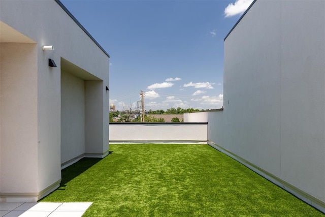 907 NW 9th St Unit B, Oklahoma City, OK 73106 - view of grassy yard
