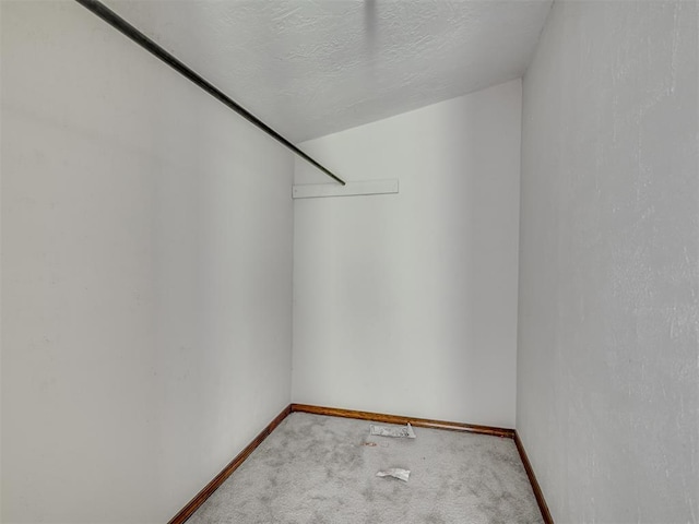 356818 E 1070th Rd, Prague, OK 74864 - walk in closet featuring carpet