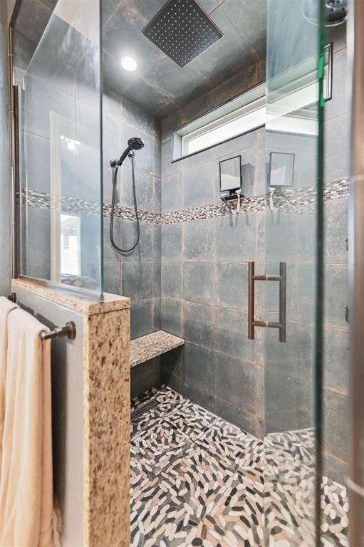 2704 Jills Trl, Edmond, OK 73012 - full bath featuring a stall shower