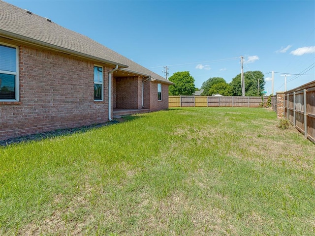 11749 SW 16th St, Yukon, OK 73099 - view of fenced backyard