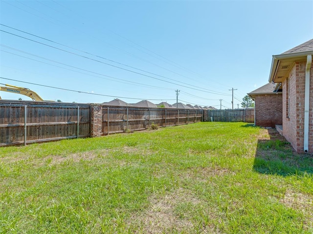 11749 SW 16th St, Yukon, OK 73099 - view of fenced backyard