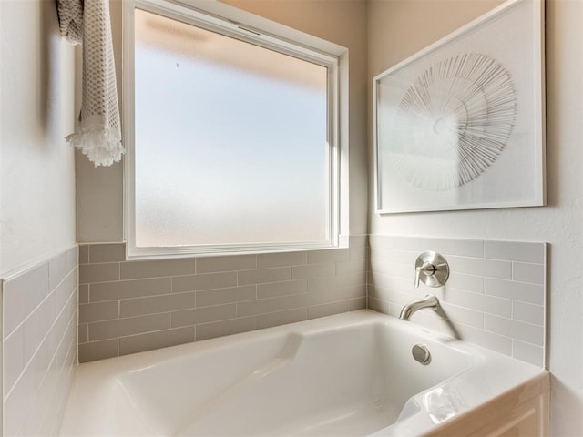 11700 SW 15th Ter, Yukon, OK 73099 - full bath with a bath