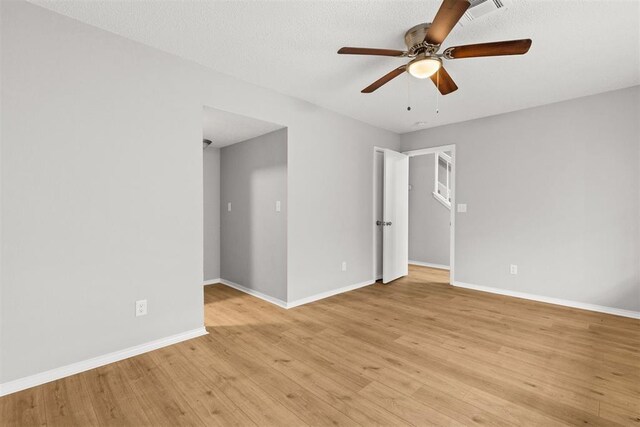 4800 SE 45th St, Oklahoma City, OK 73135 - unfurnished room featuring a ceiling fan and light wood-style flooring