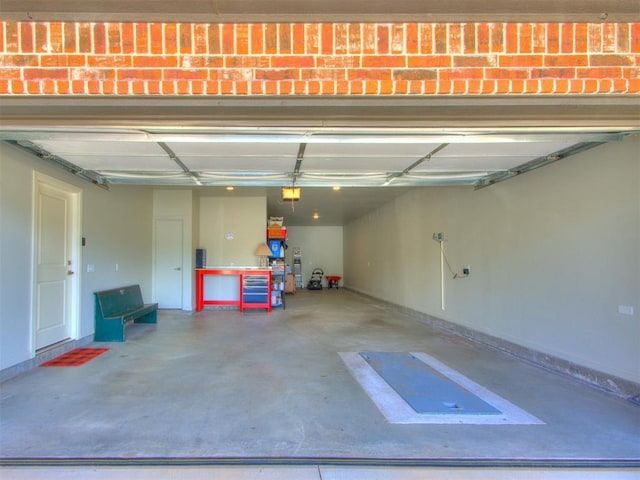 3508 Pavilion Pl, Edmond, OK 73034 - view of garage
