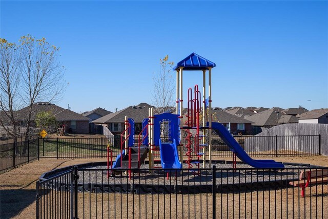 2516 Marsh Ln, Midwest City, OK 73130