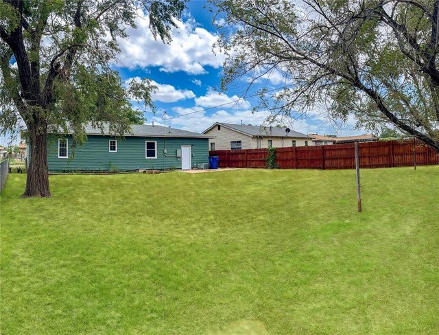 1329 E Spruce St, Altus, OK 73521 - photo 14
