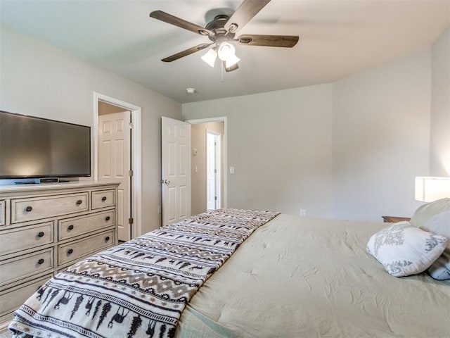10408 NW 17th St, Oklahoma City, OK 73127 - bedroom featuring ceiling fan
