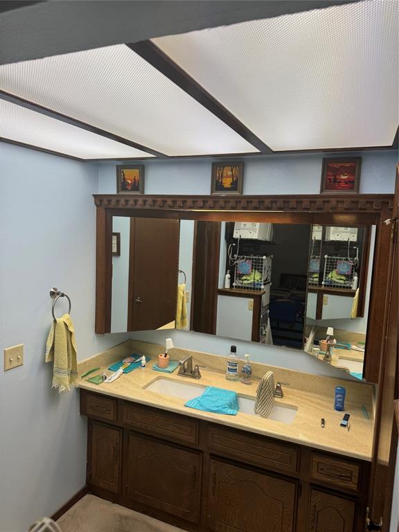 11700 Sierra Rd, Oklahoma City, OK 73162 - bathroom featuring vanity and baseboards