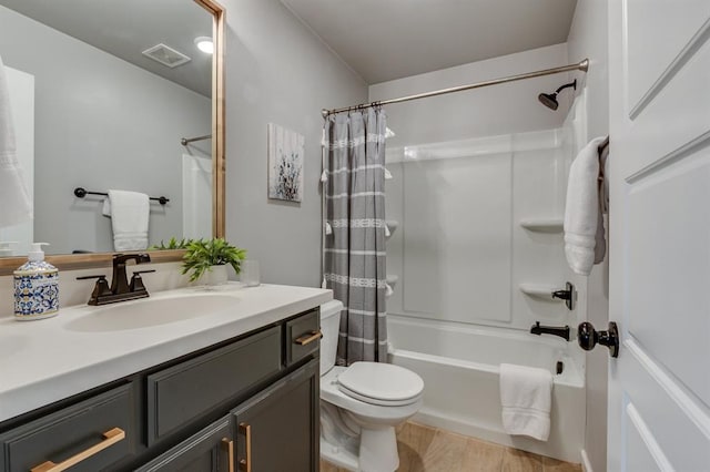 6420 SE 88th St, Oklahoma City, OK 73135 - full bathroom featuring vanity, shower / tub combo with curtain, and wood finished floors