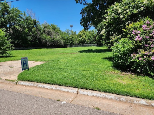 1245 NW 53rd St, Oklahoma City, OK 73118 - photo 2