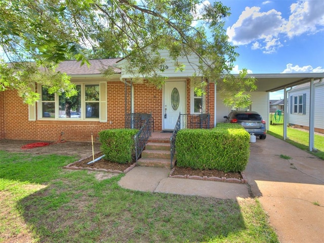 716 S 9th St, Kingfisher, OK 73750 - photo 1
