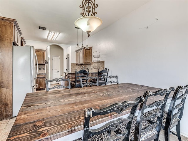 516 SW 161st St, Oklahoma City, OK 73170 - dining room with arched walkways