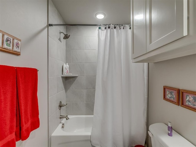 10101 NW 137th St, Yukon, OK 73099 - full bathroom with shower / tub combo and toilet