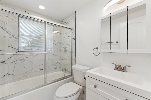 4112 SE 22nd St, Del City, OK 73115 - full bath featuring bath / shower combo with glass door and vanity