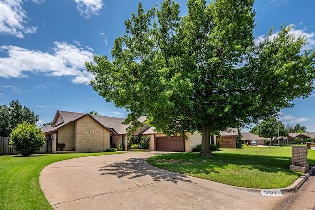 7230 Summit Dr, Oklahoma City, OK 73162 - photo 1