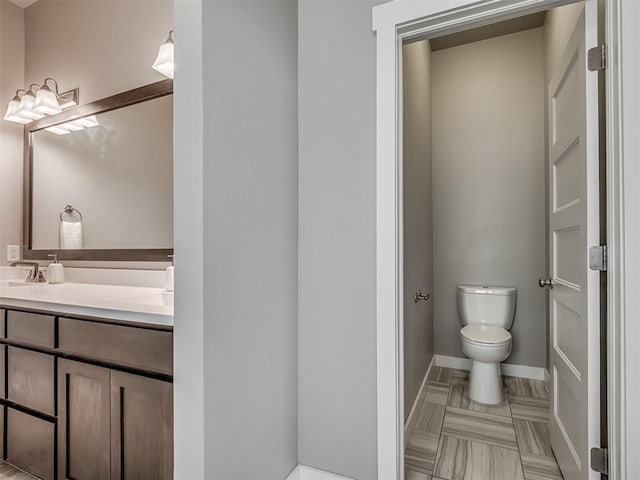 3903 Painted Bird Ln, Norman, OK 73071 - bathroom featuring toilet and vanity